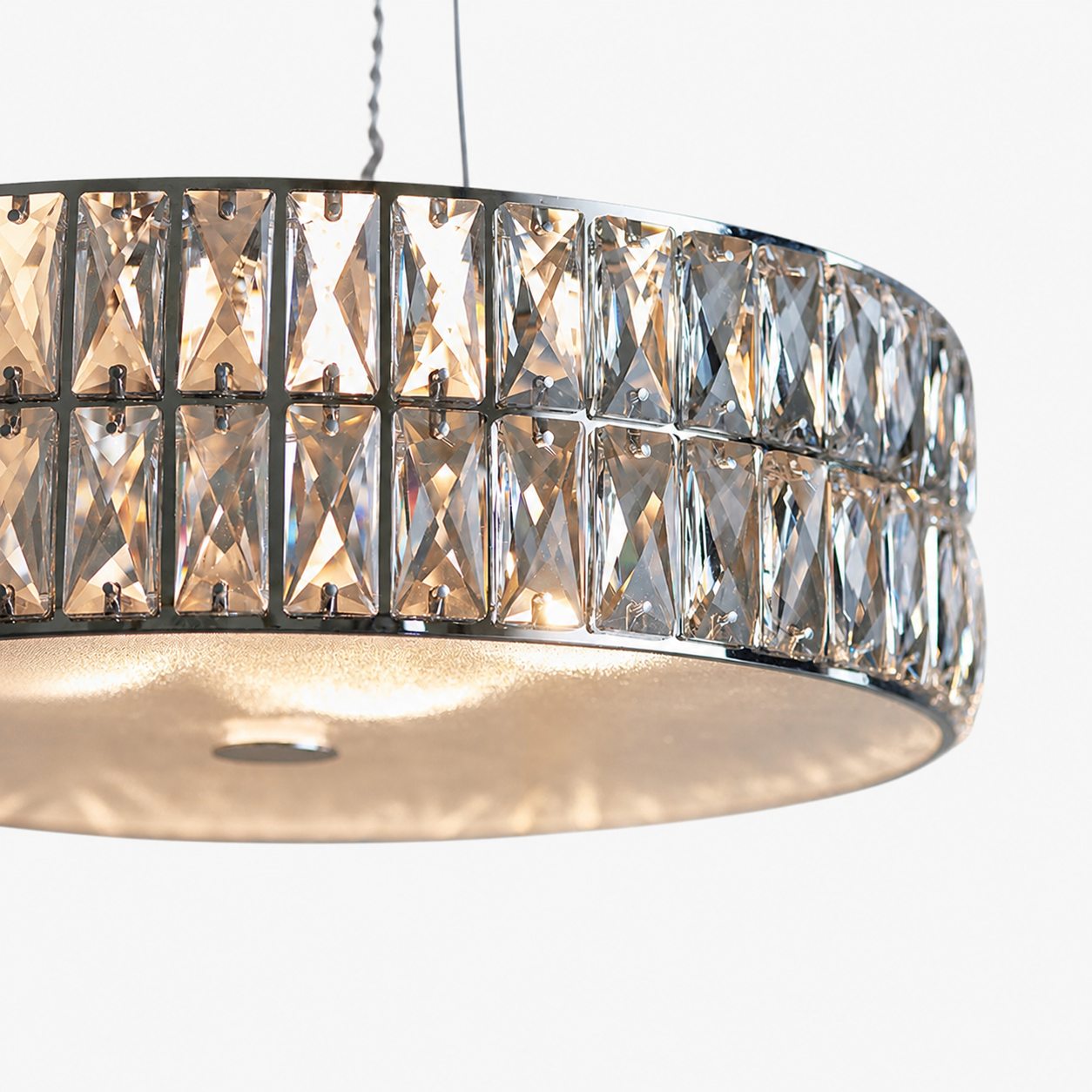 Glomara Style Geometric Crystal Pendant Light – Glamorous Dining Room Centerpiece