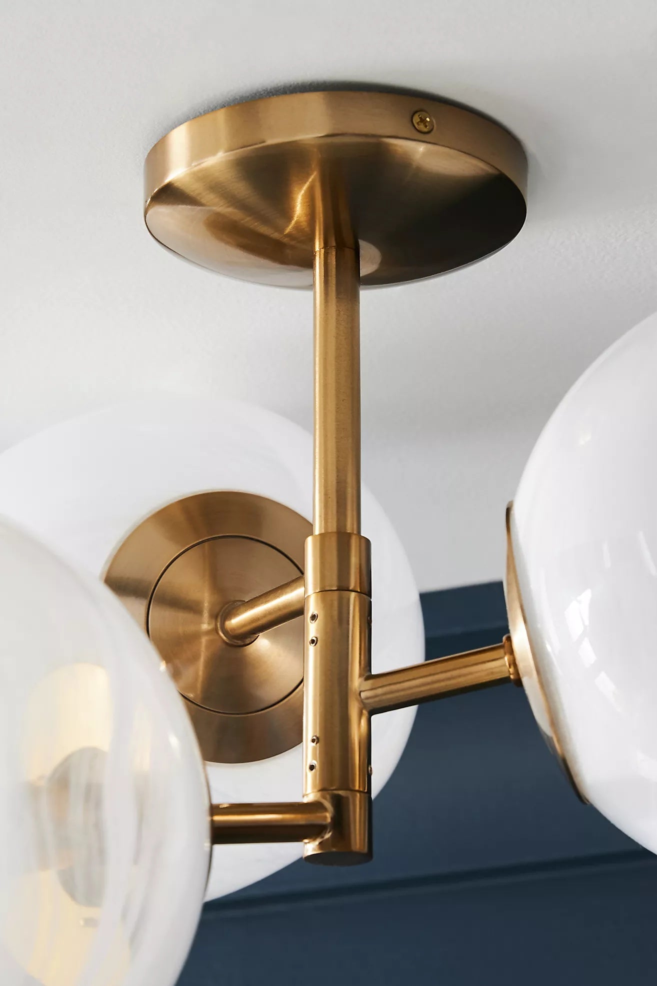 Pawrior Sculptural Ceiling Light – Modern Flush Mount with Brass & Glass Finish
