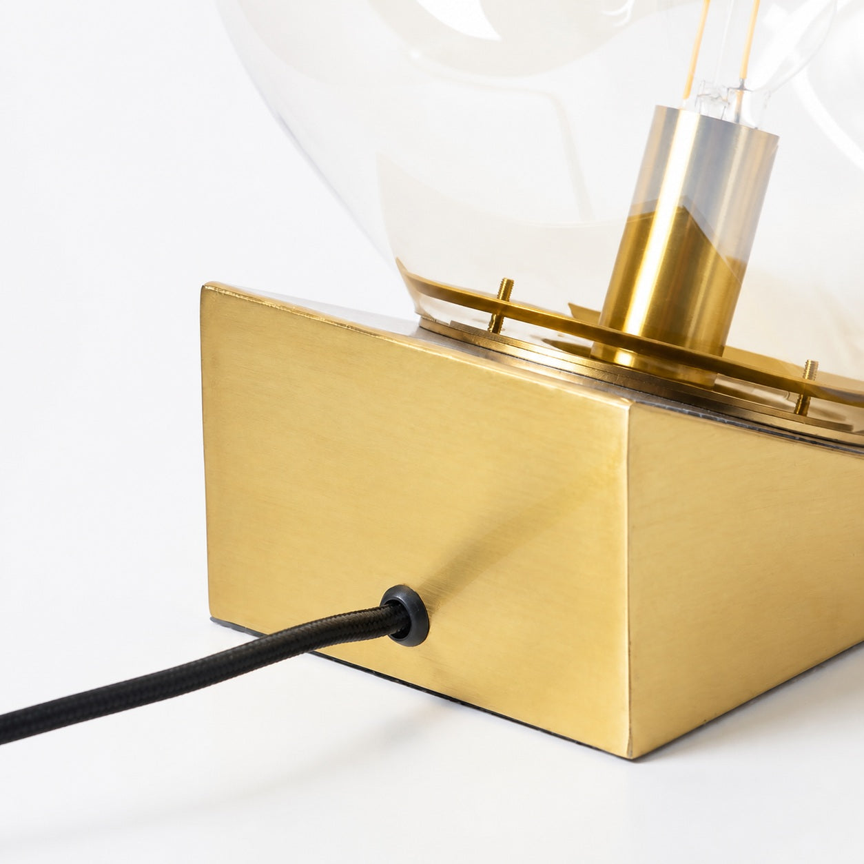 Glissora Glass Table Lamp – Soft Sculptural Glass Form for Living Room or Bedroom