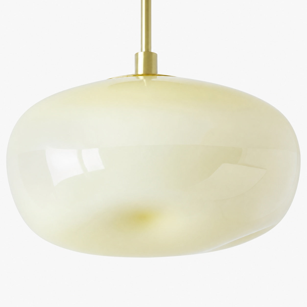 Orra Ceiling Lamp – Sculptural Globe Design Modern Minimalist Versatile for Living Room