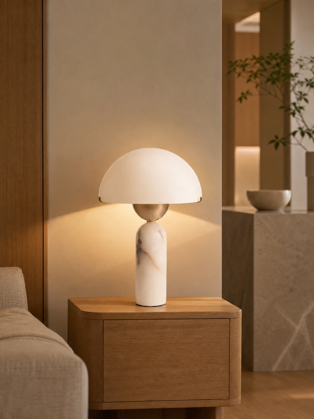 Peono Alabaster Table Lamp