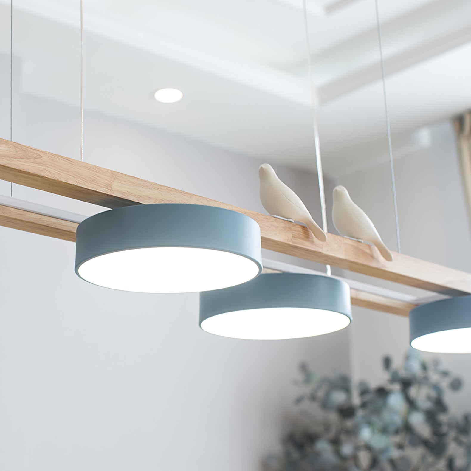 Modern Minimalist Bird 4-Light Pendant Light