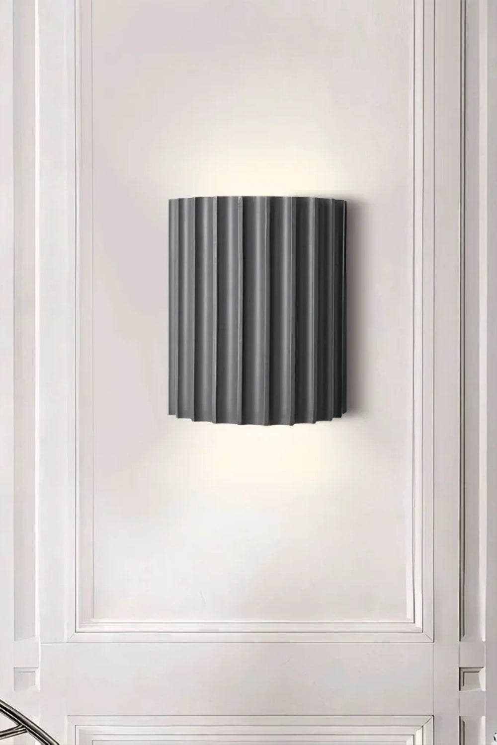 Modern Ribbed Resin Fluted Wall Lamp