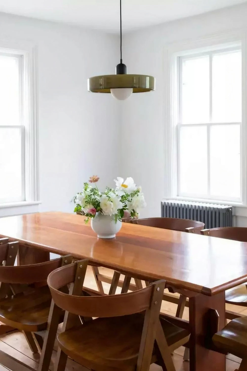 Morandi Modern Style Disc Glass Pendant Lamp