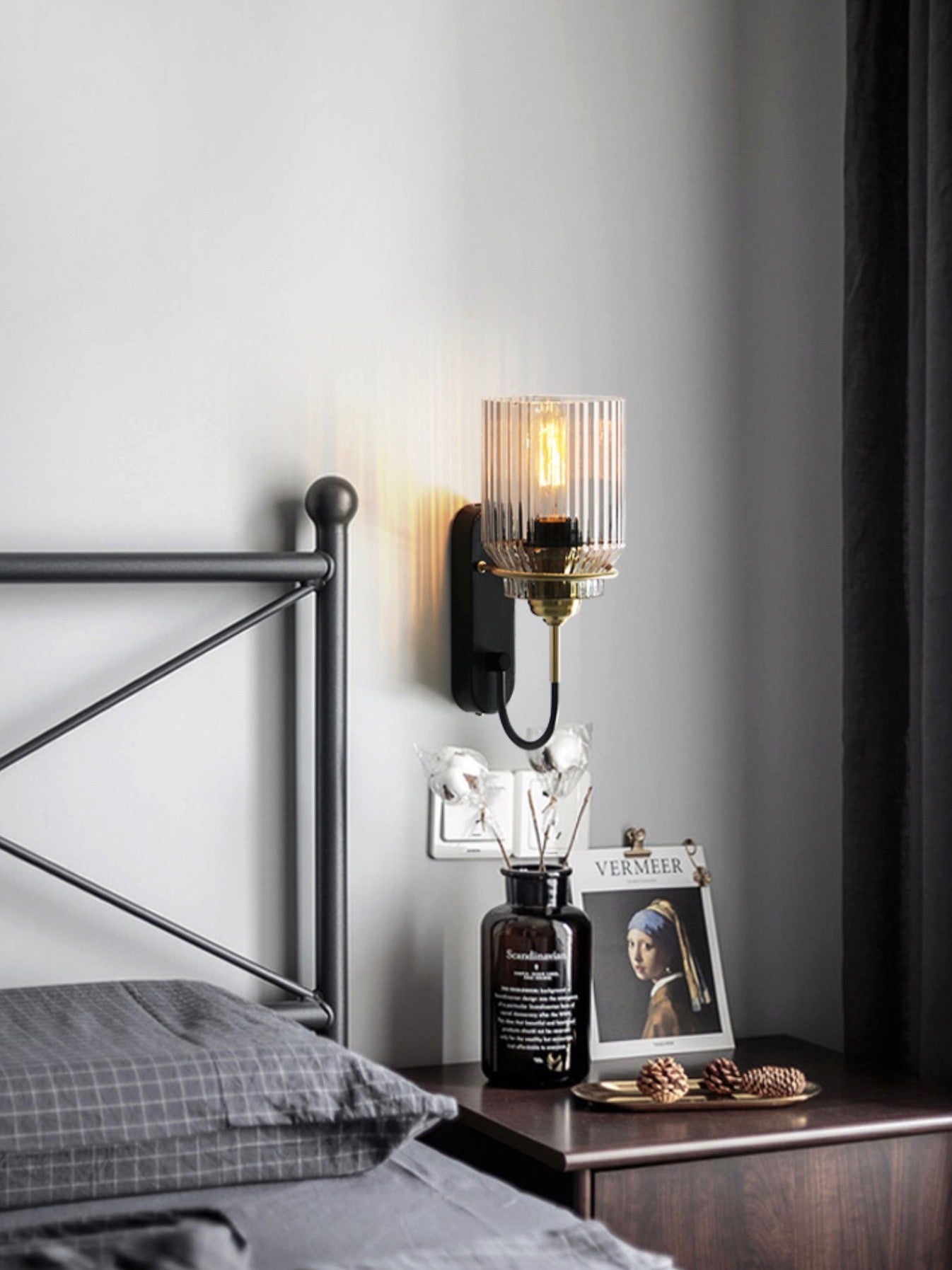 Nordic Columnar Glass Mirror Front Wall Lamp