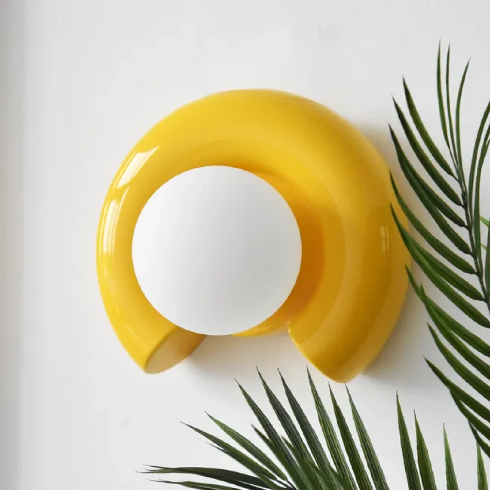 Pop Ceramic Wall Light – Scandinavian Style Wall Sconce