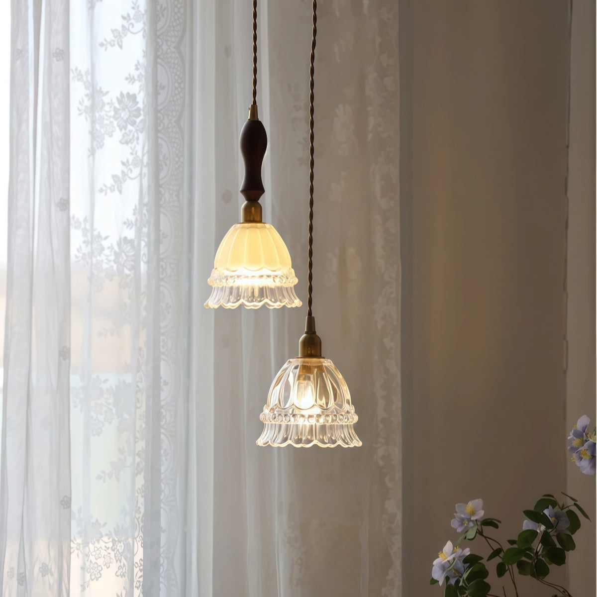 Jellyfish Flower Glass Pendant Light – Walnut & Antique Brass Style
