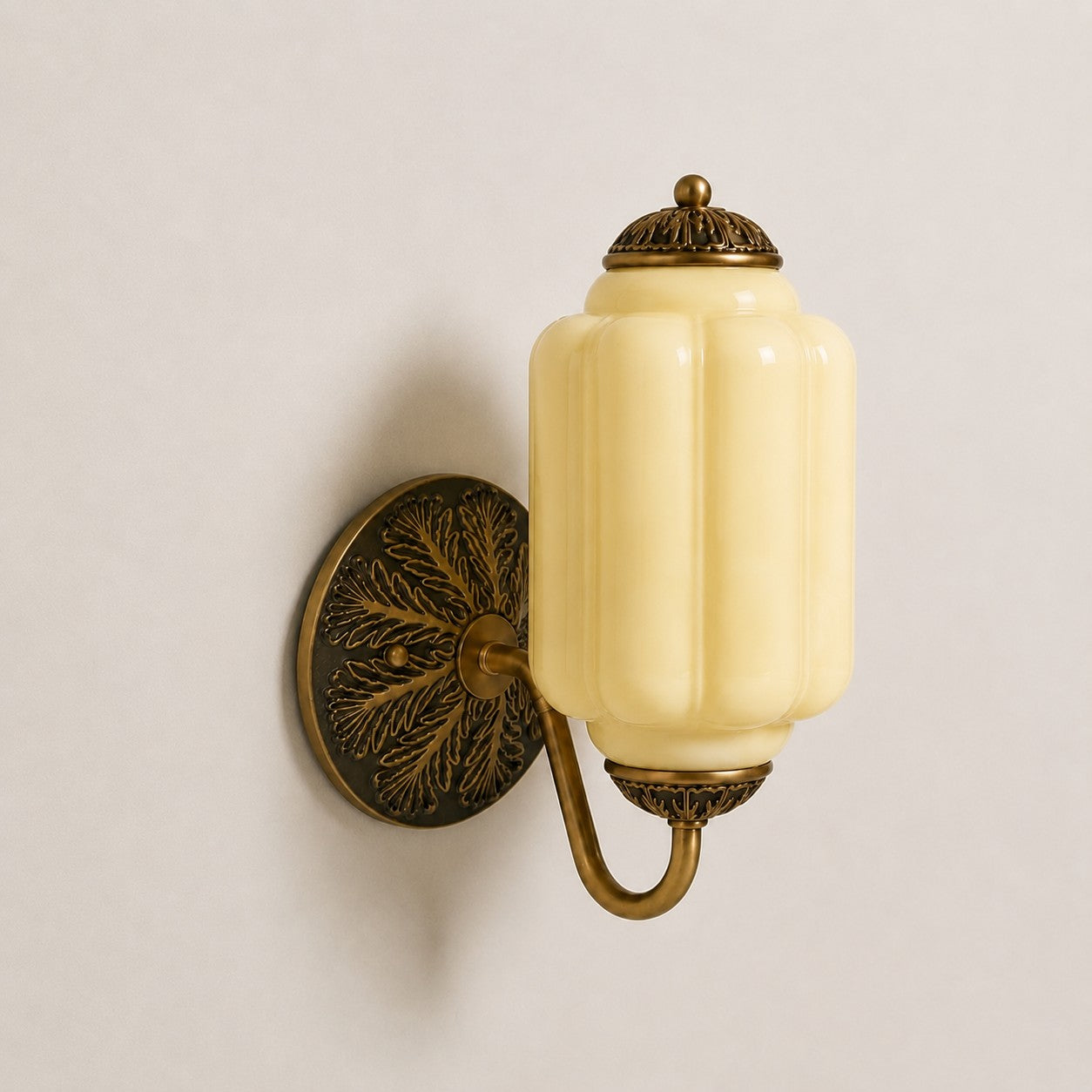 Vintage Milk Glass Sconce - Bedside Cream Eloise Wall Sconce