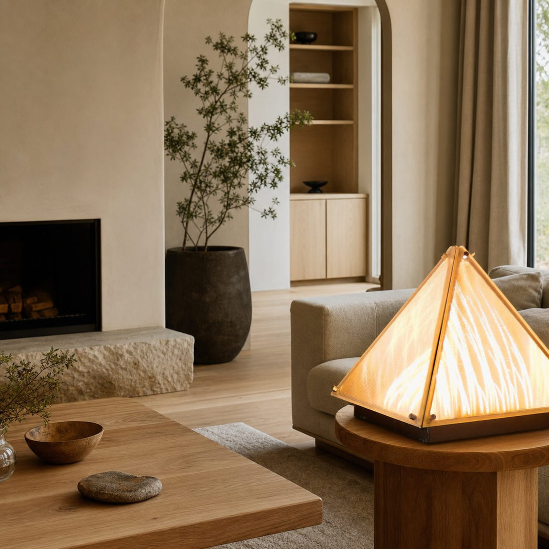 Fragment Table Lamp