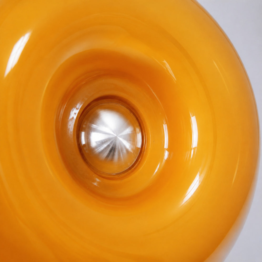 Halorentis Bauhaus Donut Design Table and Wall Lamp – Sculptural Modern Lighting for Living Spaces N11