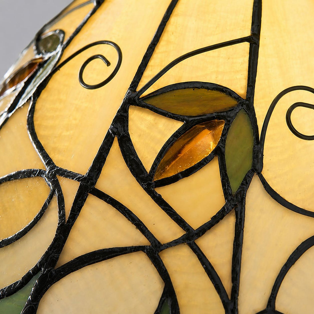 TF Jamelia Classic Stained Glass Table Light Lamp - Handcrafted Glass Light for Bedroom