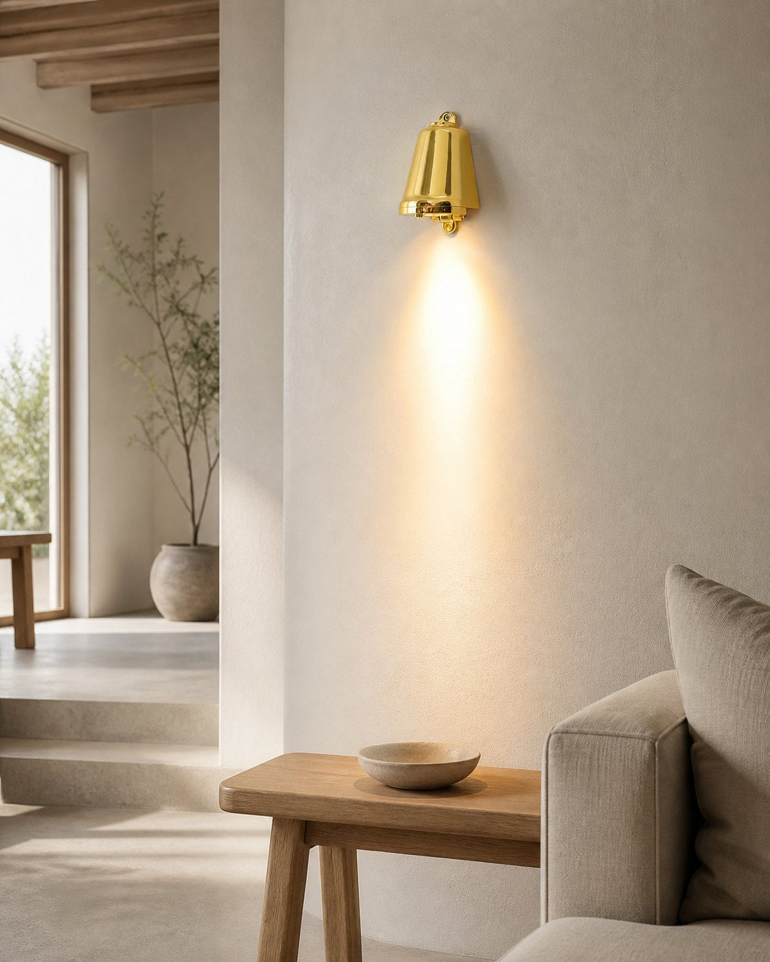 Mast Wall Lamp
