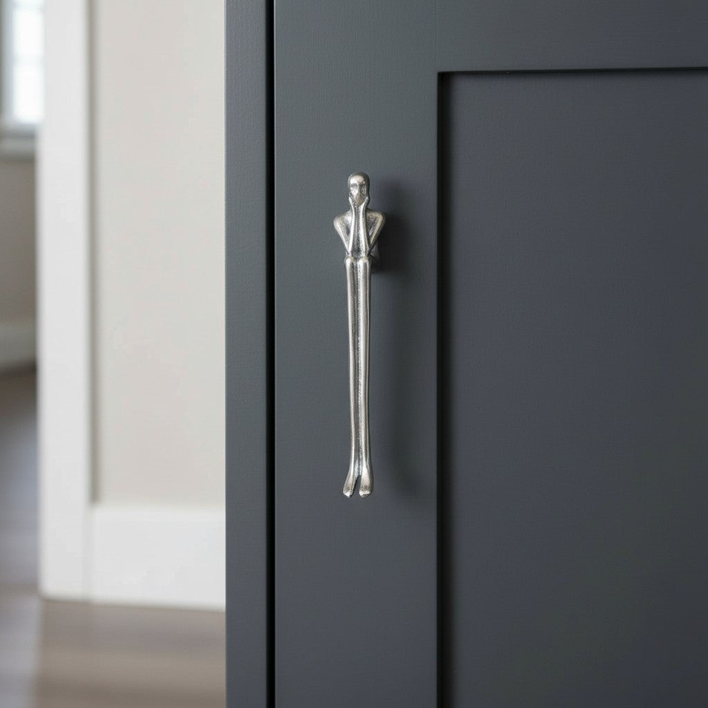 Verlitho Artful Minimalist Cabinet Handle Pull - Closet Doors Handle