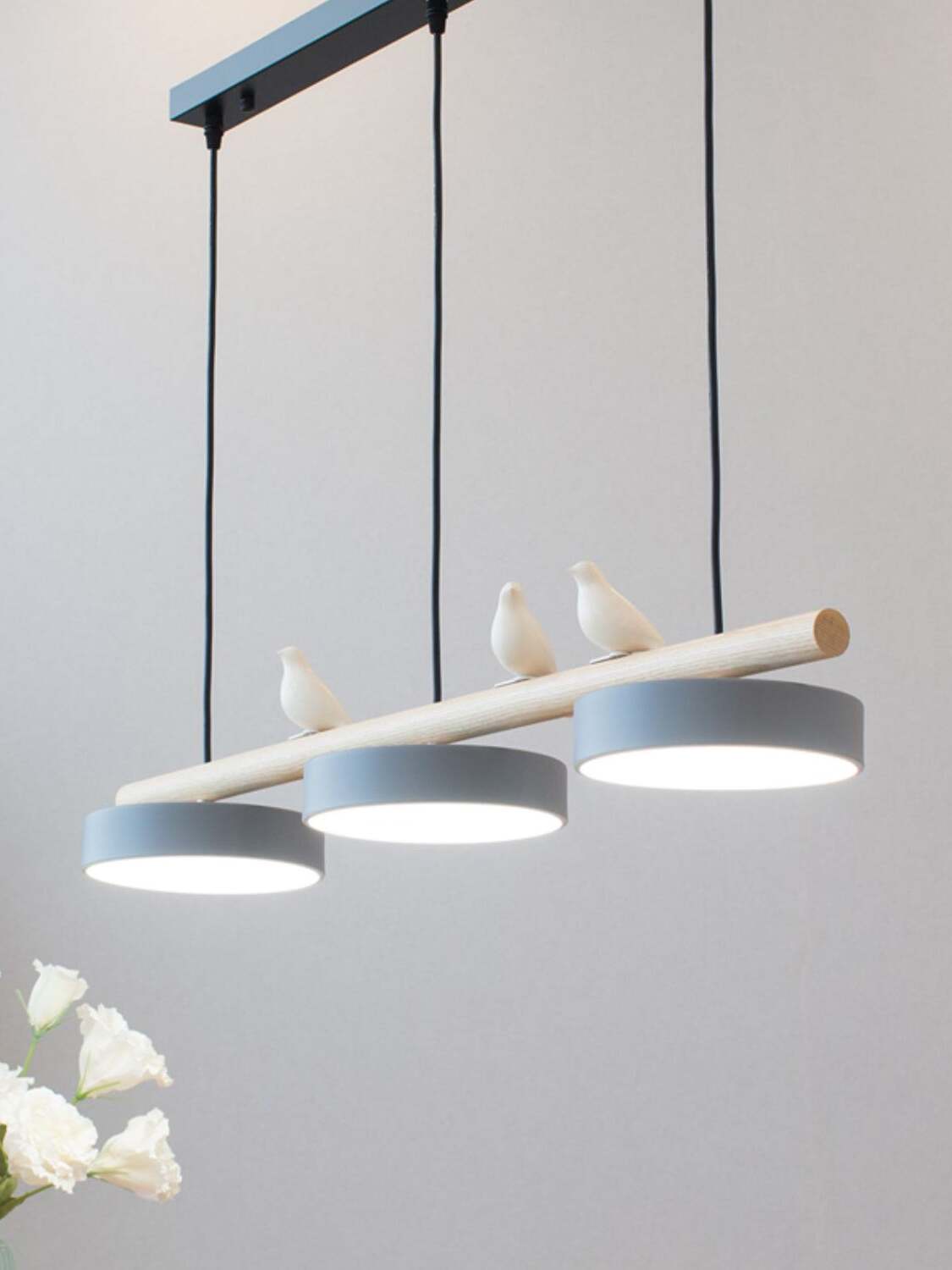 Creative Branch Bird Shaped Pendant Lamp