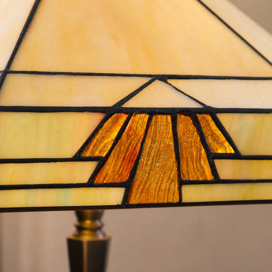 TF Nevada Geometric Stained Glass Table Light – Table Lamp for Living Rooms and Bedrooms