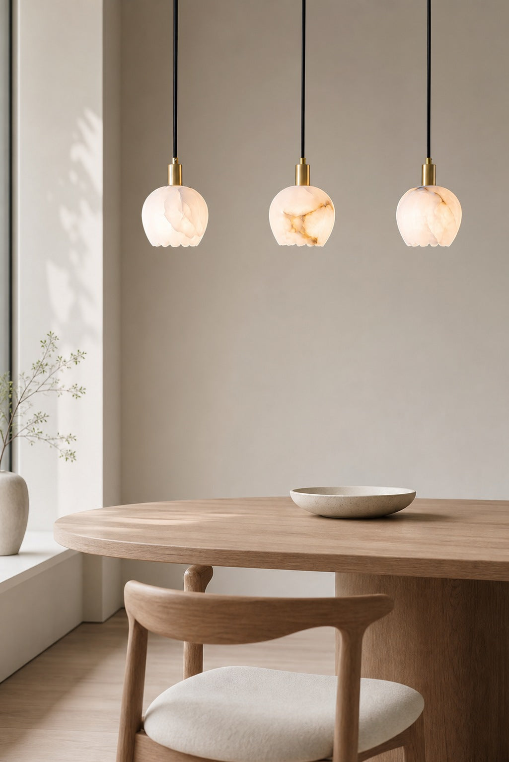 Lilin Alabaster Pendant Light