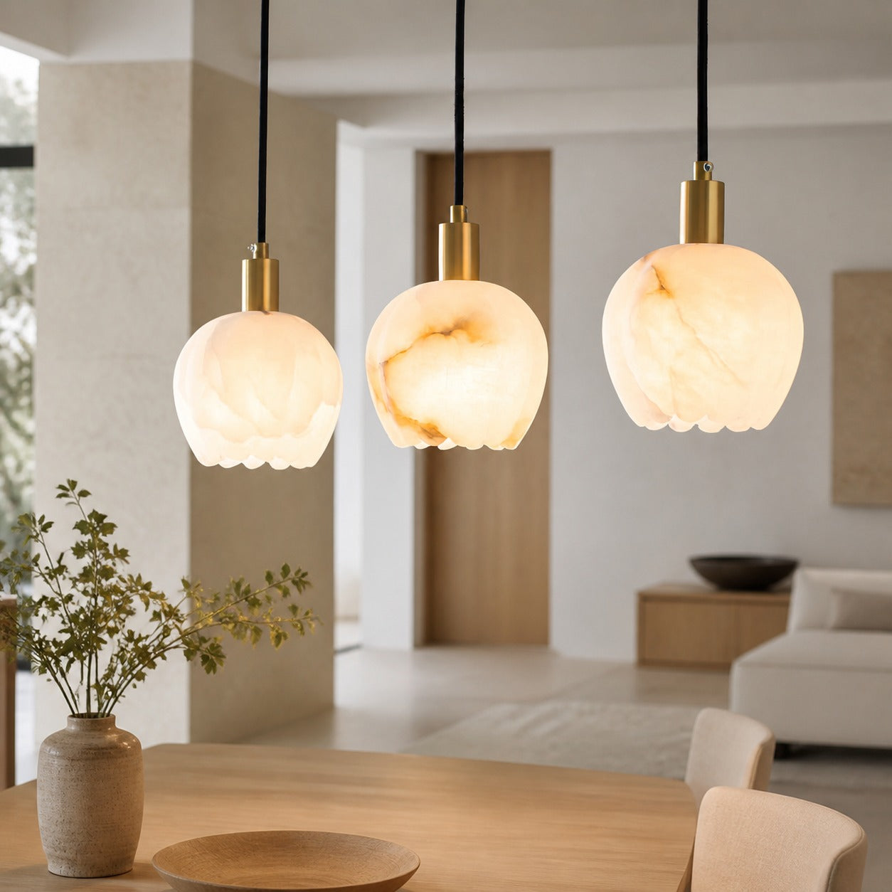 Lilin Alabaster Pendant Light