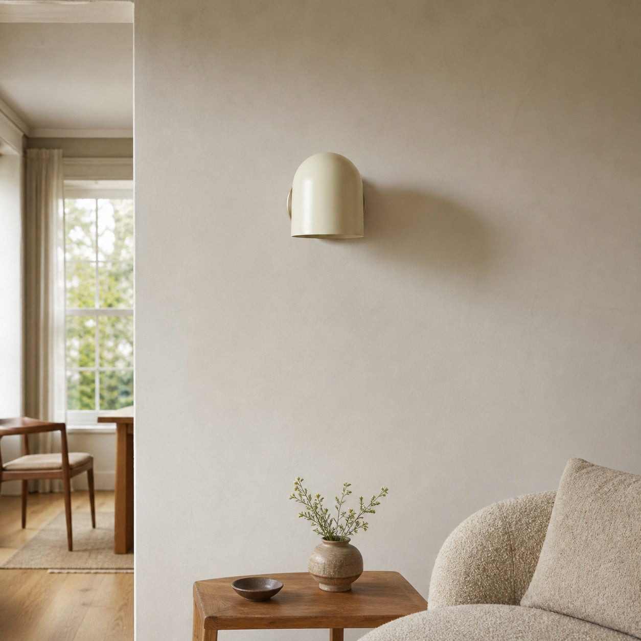 Metio Dome Classic Wall Sconce - Stylish Lighting Fixture for Bedroom or Hallway