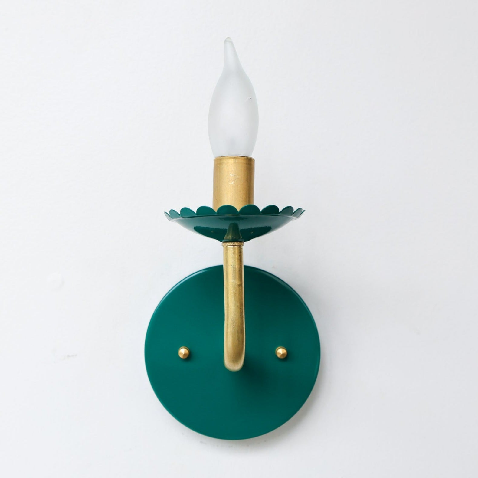 Decorative Wall Sconce Lighting - Retro Minimalist Style for Any Room