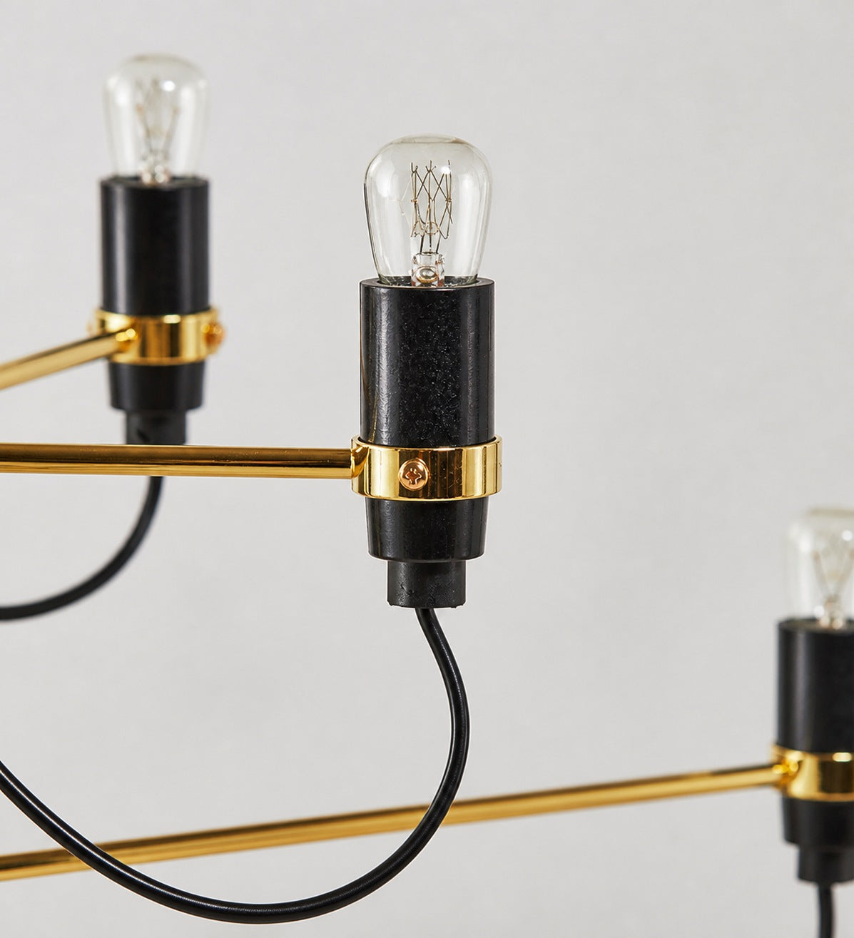 Tendrila Contemporary Multi-Light Chandelier - Industrial-Inspired Design Metal Suspension for Lounges N01