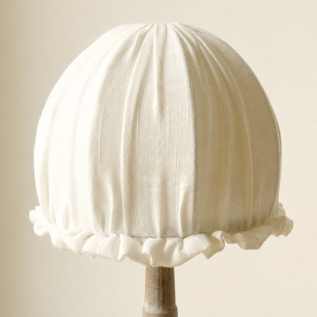 Pleated fabric shade silhouette close detail