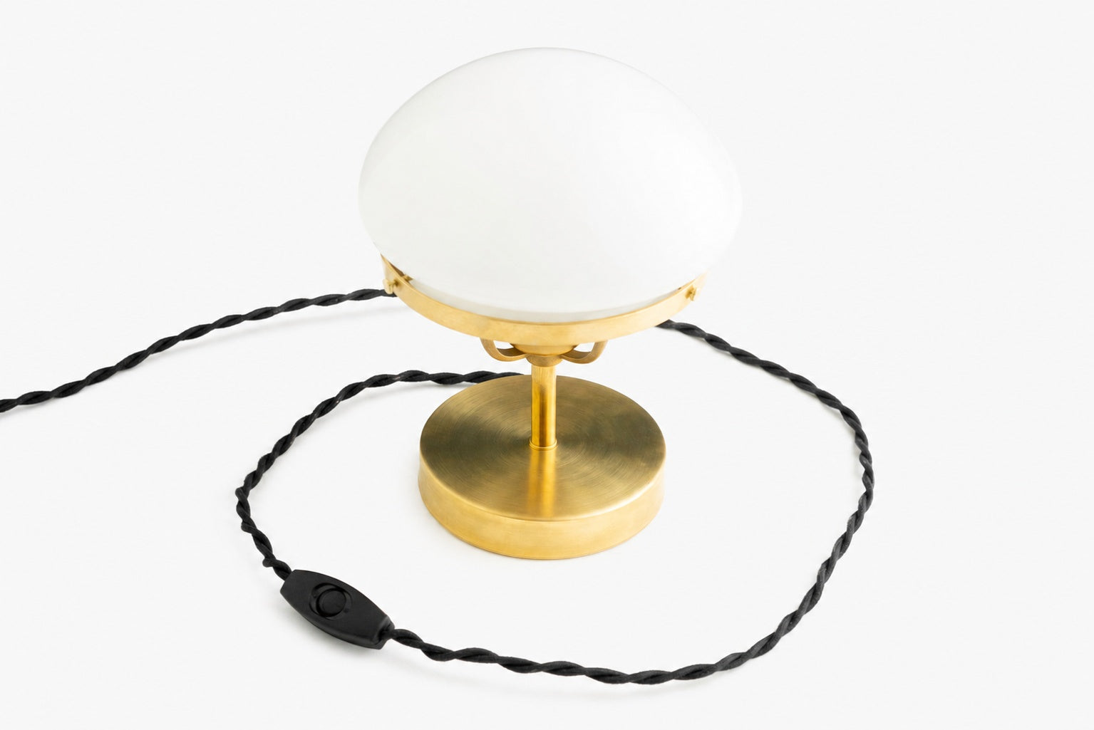 Ornato Luxe Modern Brass or Black Table Lamp - Elegant Desktop Lighting Fixture