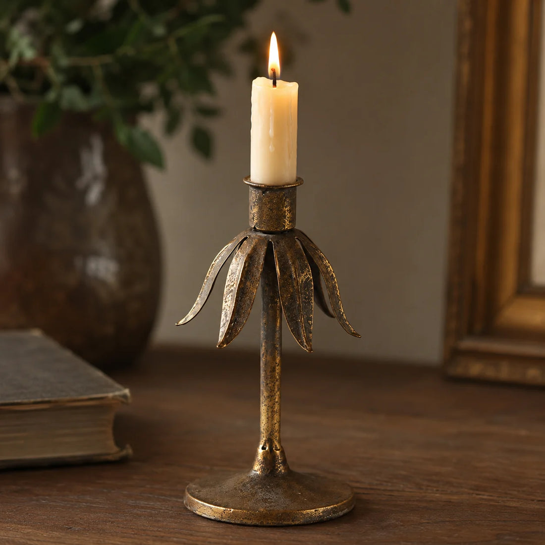Aura candlestick 7.3" / 18.5 cm sku