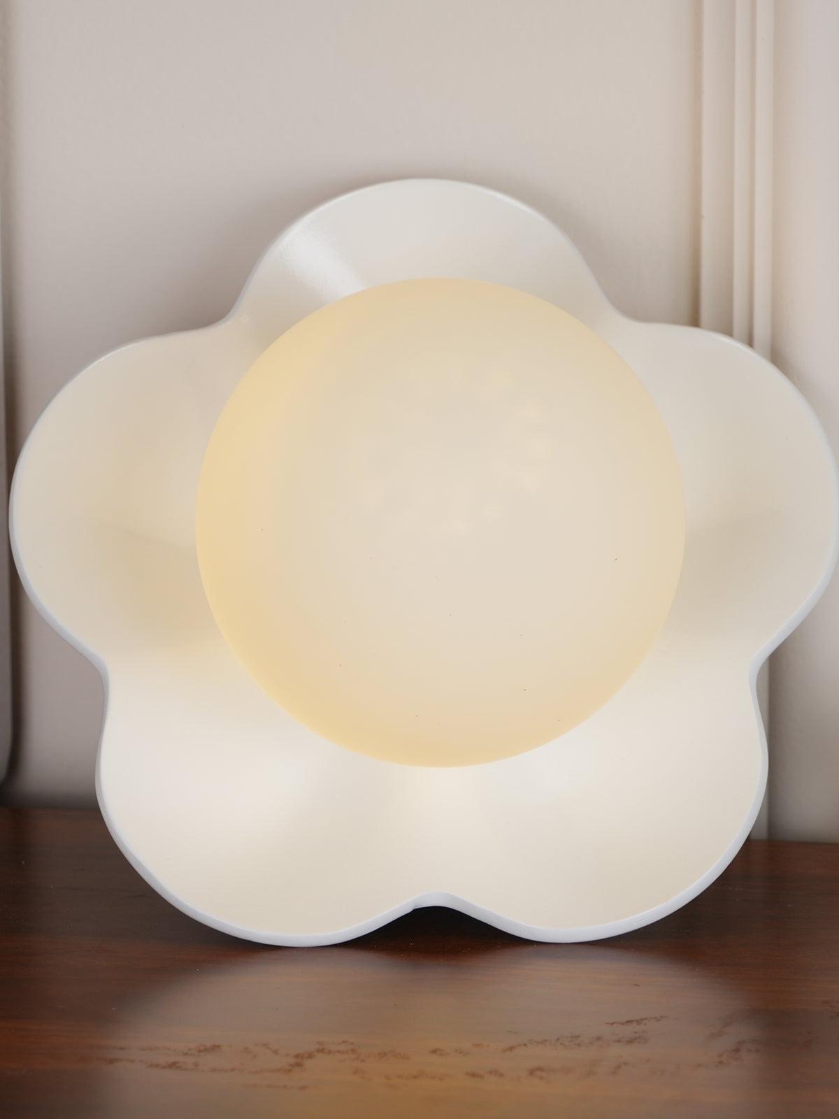 La fleur Wall Lamp