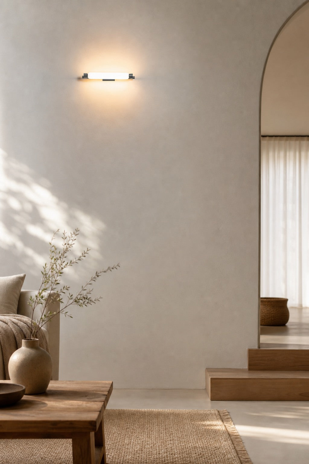La Roche Wall Lamp
