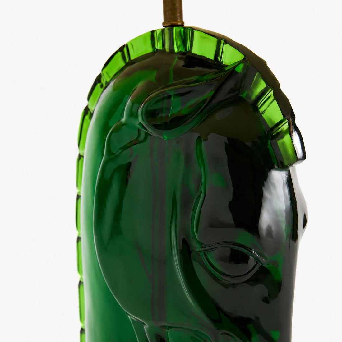 Modo Sculptural Horse Head Table Lamp in Resin – Decorative Table Light for Home Office