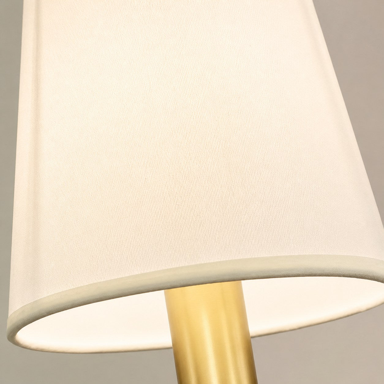 Rowanea Ceramic Wall Sconce with Fabric Shade and Metal Finish – Farmhouse Modern Hallway Light