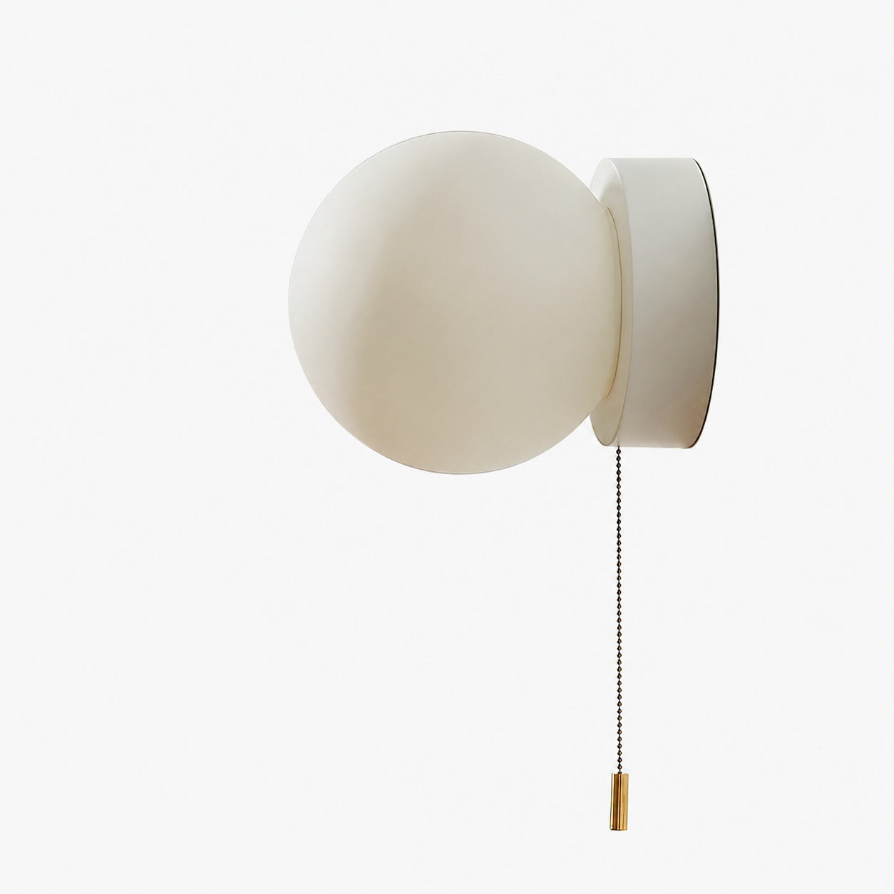 Gram Wall Lamp