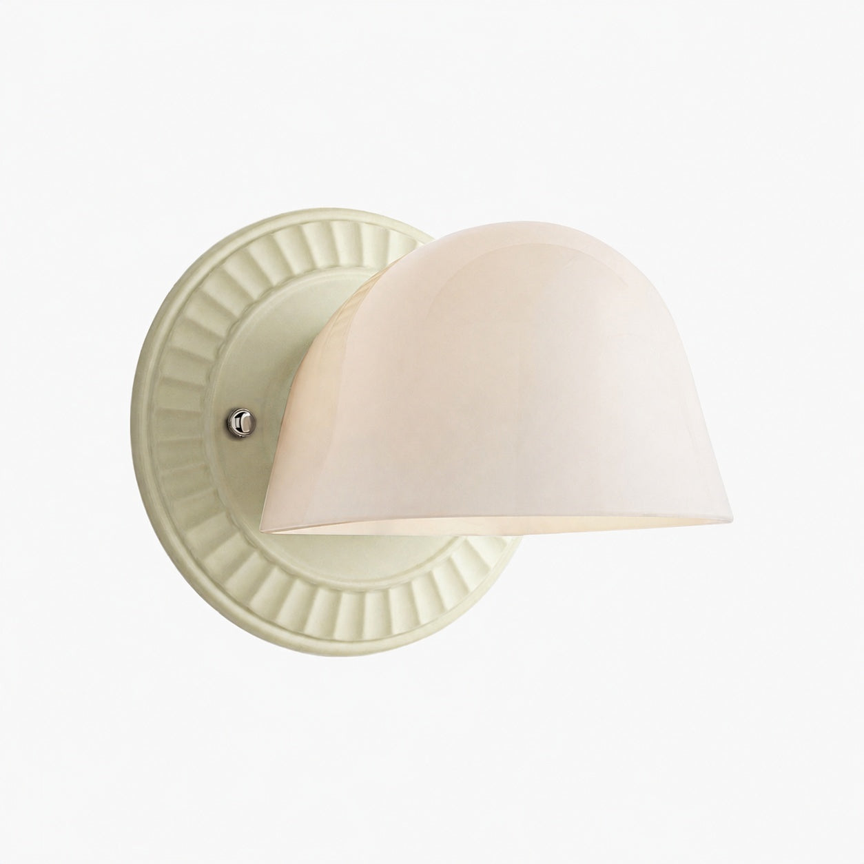 Fiesta Fluted Wall Sconce – Art Deco Inspired Design with Soft Ambient Lighting for Bathroom or Bedroom
