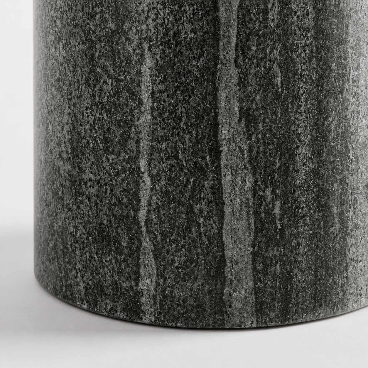 Albi Minimalist Marble Table Lamp – Elegant Fabric Shade Suitable for Any Room