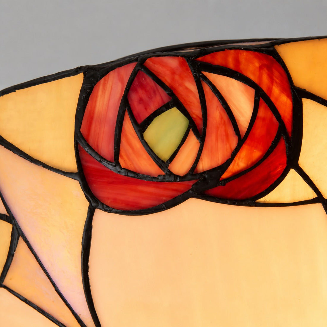 TF Ingram Handcrafted Stained Glass Ceiling Lamp – Vintage Art Deco Tiffany Light for Dining Room