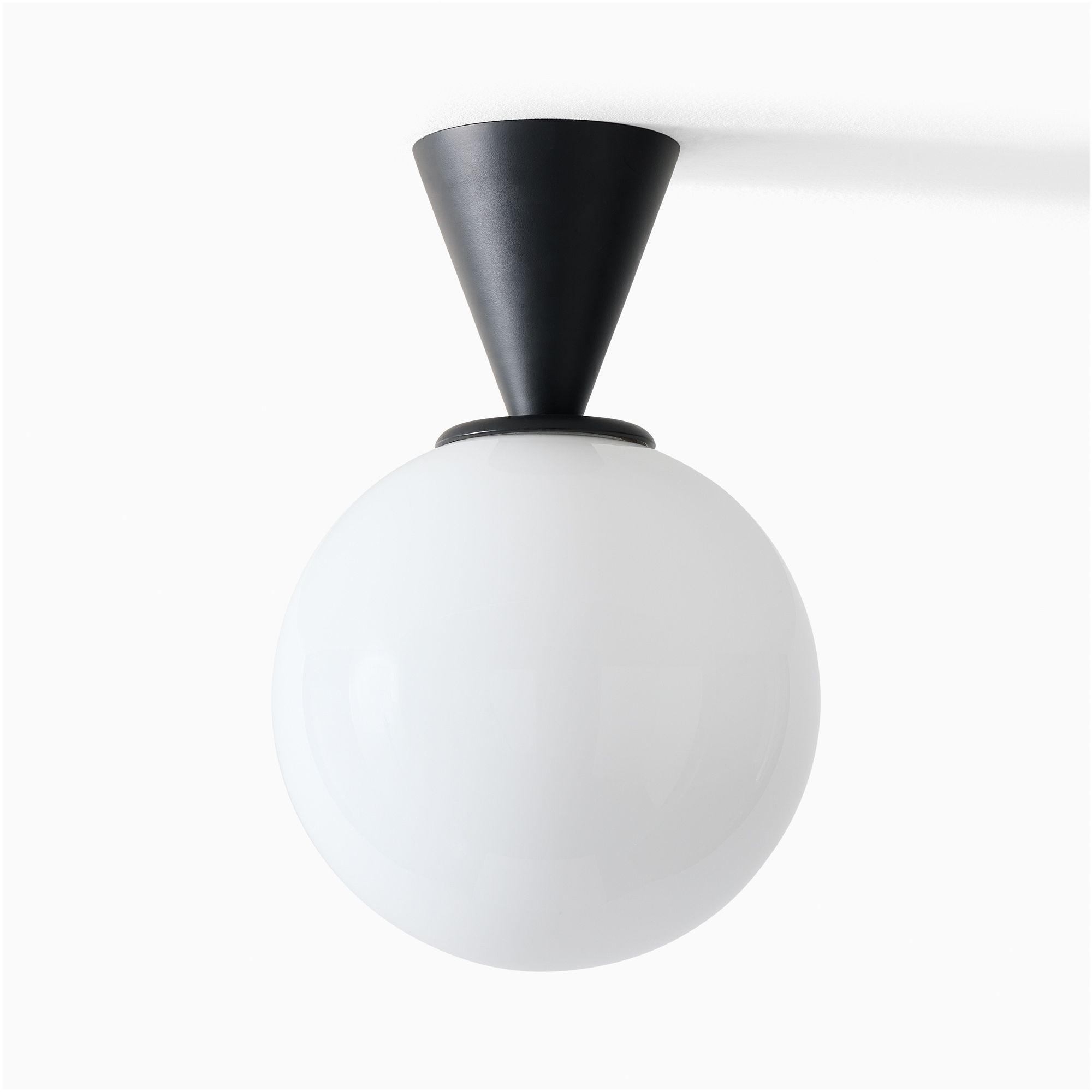 Ulvara Contemporary Round Ceiling Light – Sleek Flush Mount Fixture for Modern Interiors