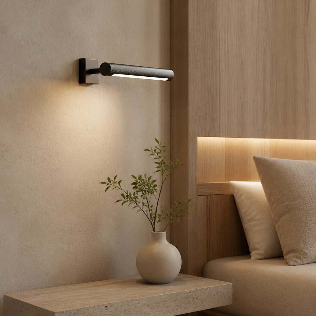 Zorv Sleek Picture Light – Ribbed Metal Frame Wall Light for Art or Photo Display