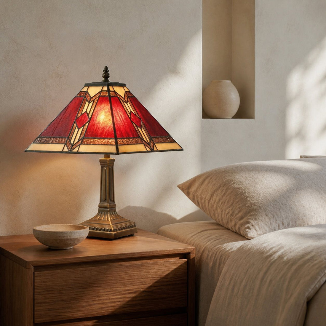 TiffStar Stained Glass Table Lamp – Vintage Style Stained Glass Suitable for Bedrooms and Living Rooms