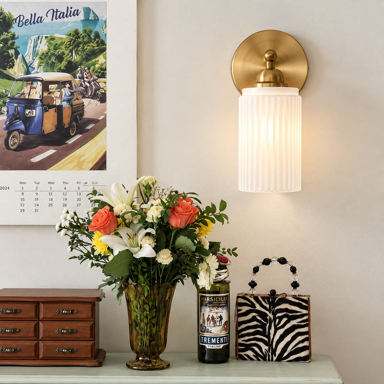 Aura vintage ribbed glass wall sconce in an entryway