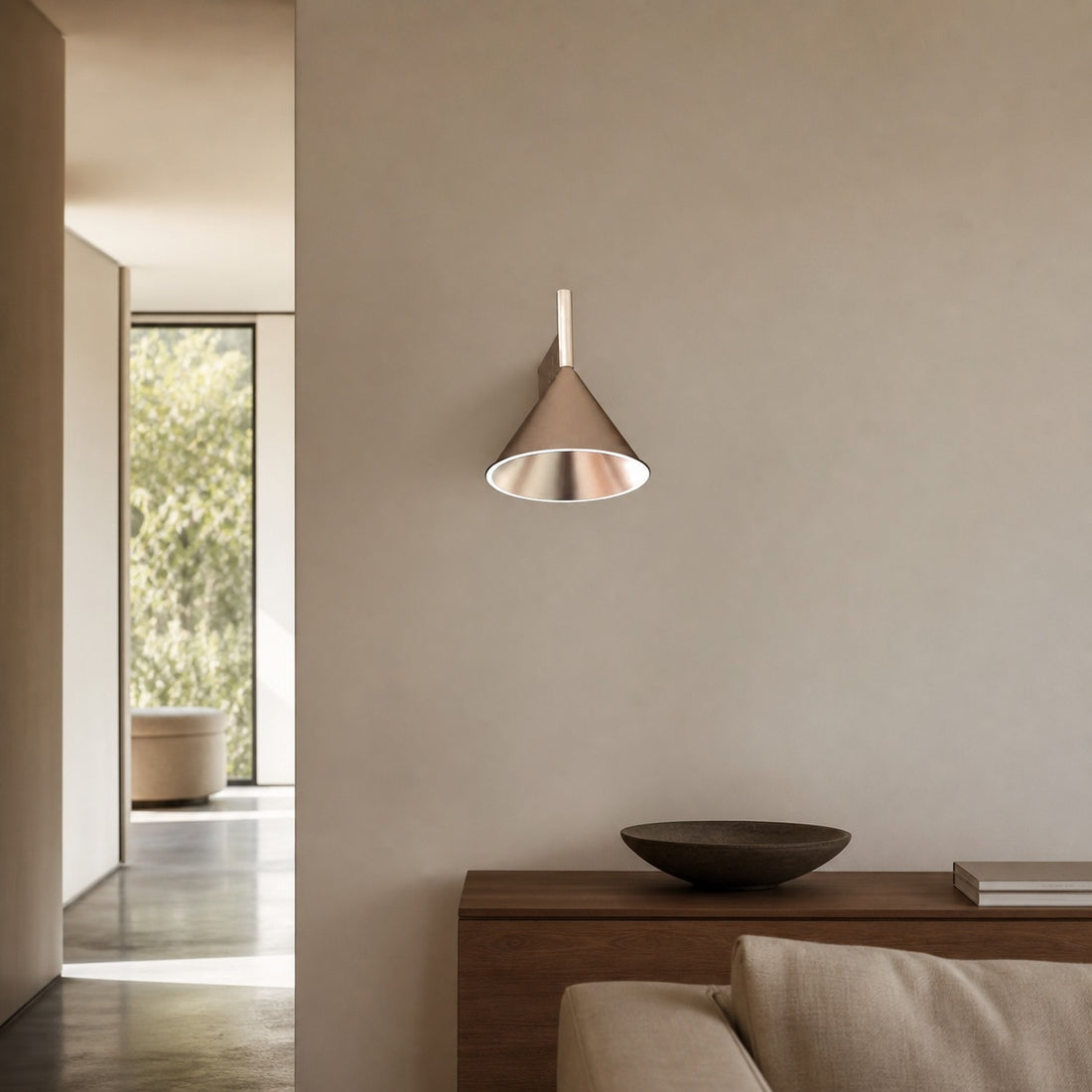 Apollo Aluminum Wall Lamp