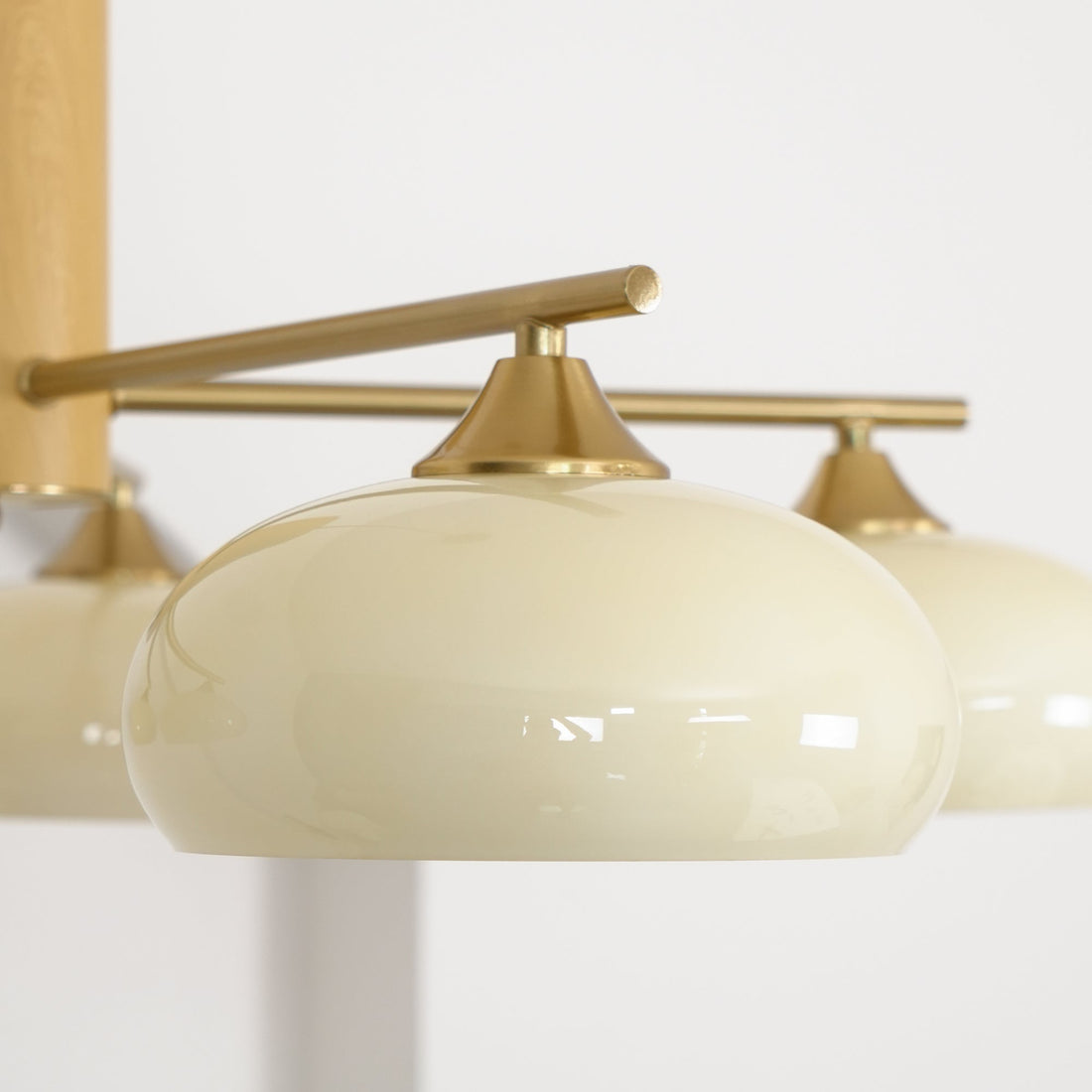 Bowl Shaped Multi - Head Chandelier With Wooden Decoration