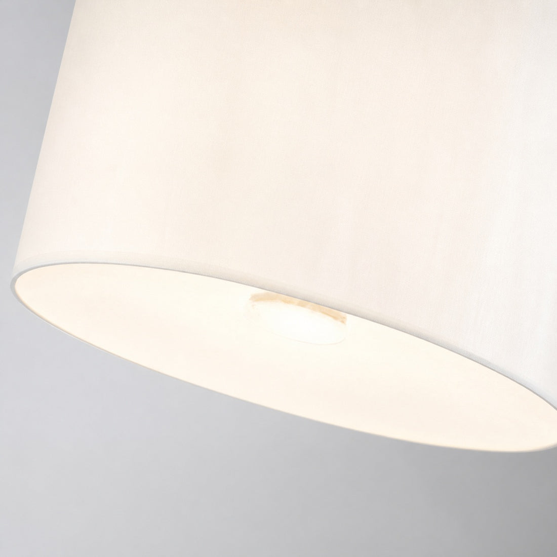 Morvella Sculptural Pendant Light – Refined Cylindrical Design Decorative Hanging Lamp N31