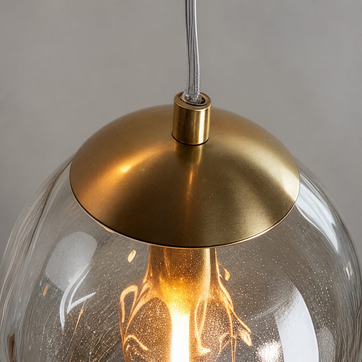 Tracian Dimpled Globes 3-Light Pendant Lamp – Sculptural Amber Lighting Ideal for Lounge or Entryway