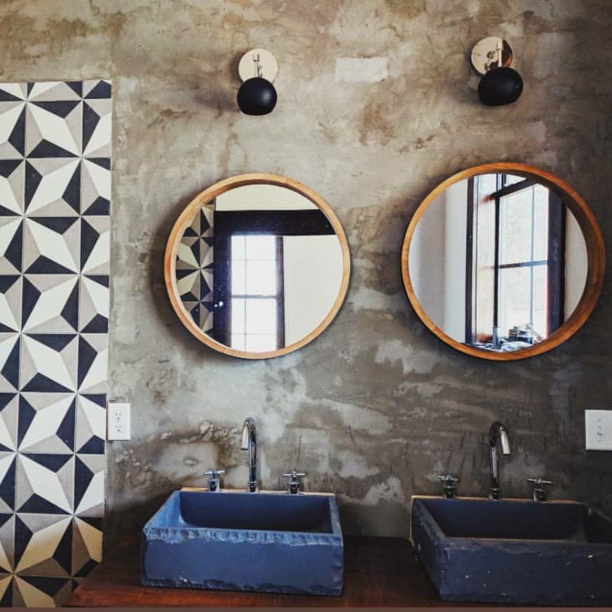 Soft Lighting Matte Black Wall Globe Sconce