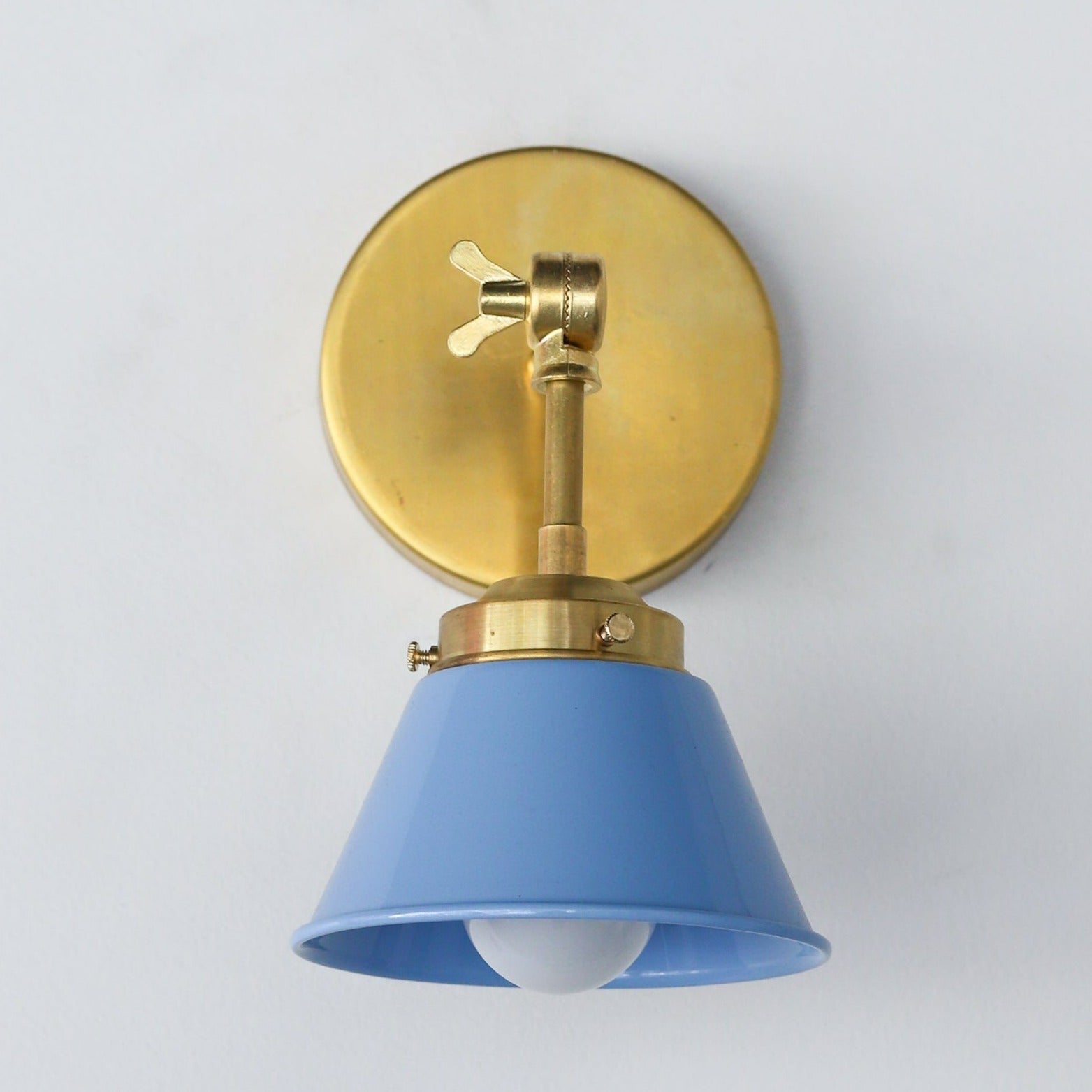 Modern Cone With Elegant Swivel Mechanism Brass Wall Lamp