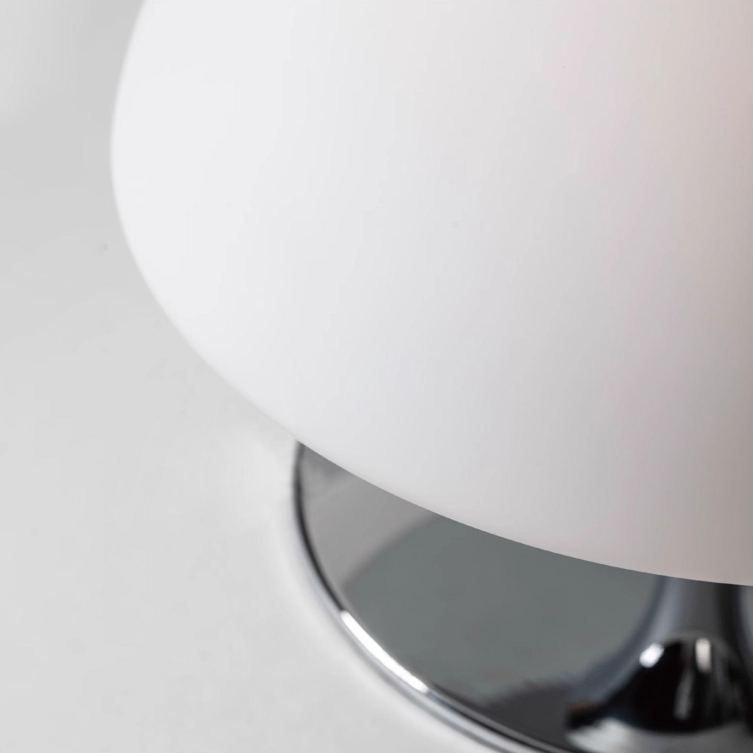 Beret Table Lamp (Built-in Battery)