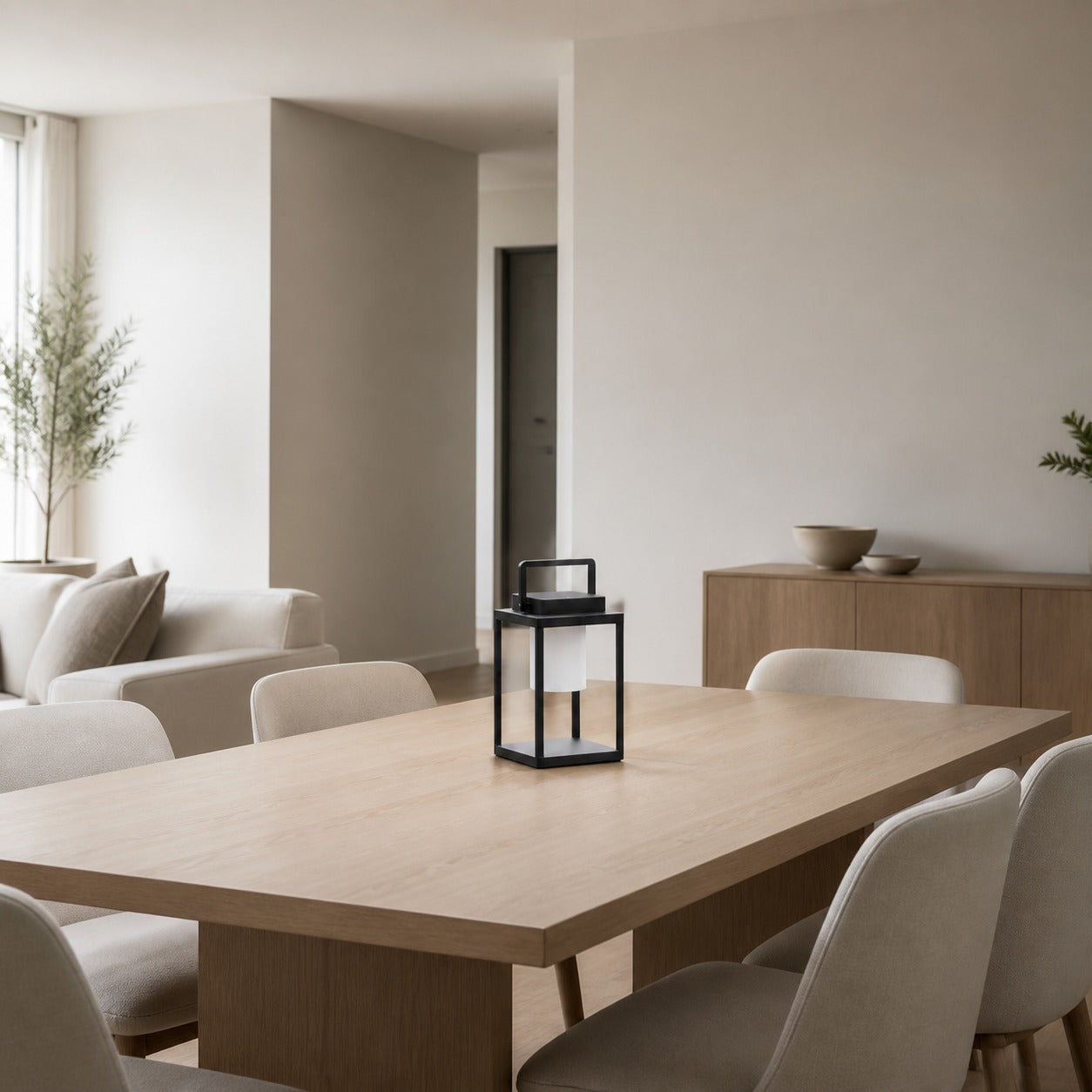 Veltor Portable Rechargeable Table Lamp – Modern Metal for Outdoor