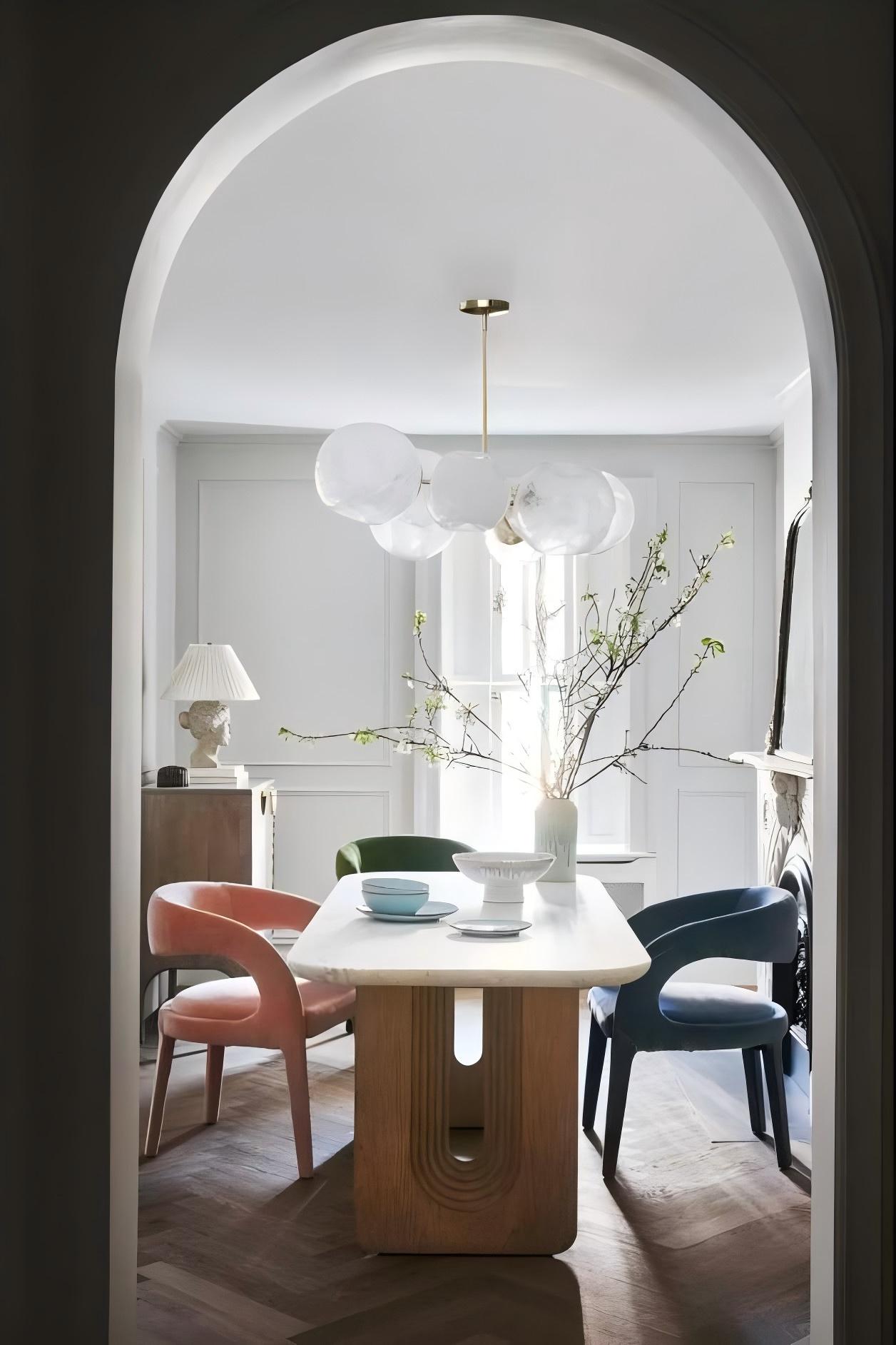 Pawrior Elegant Artistic Glass Spherical Metal Chandelier Perfect for Modern Interiors