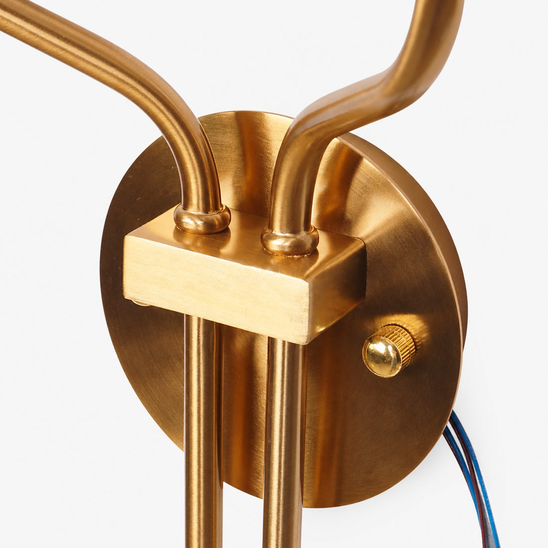 Hotel Inspired Gold Plated Dual Head Wall Lamp for Bedroom