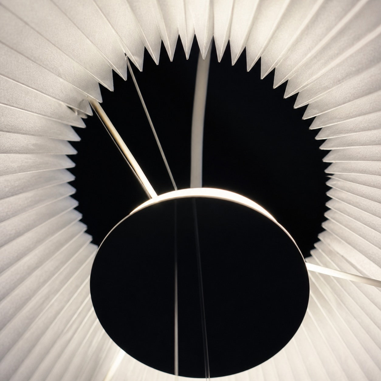 Vellmuse Vintage Interactive Umbrella Pendant Lamp - Adjustable Lampshade Light for Any Space N25